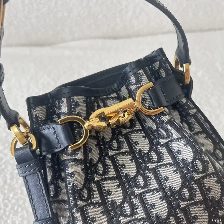 Dio 2306YZ0062 Bag 0708
